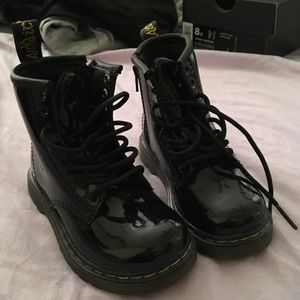 Dr Martens Sz 7 toddlers